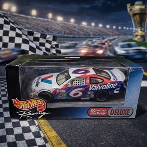 Hot Wheels Racing Mark Martin 6 Valvoline Ford Taurus 1:24 Race Day Deluxe 1999